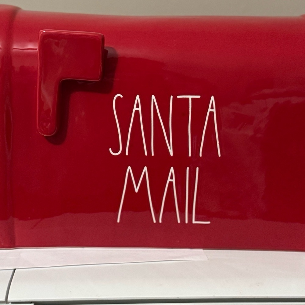 Rae Dunn Red Santa Mail - Picture 4 of 6